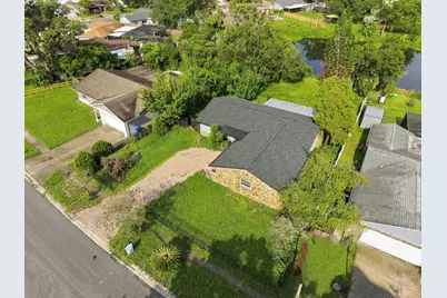 3801 Southview Drive, Brandon, FL 33511 - Photo 3