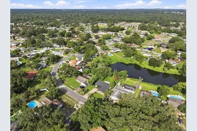 3801 Southview Drive, Brandon, FL 33511 - Photo 11