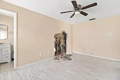 3801 Southview Drive, Brandon, FL 33511 - Photo 53