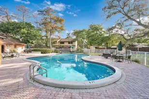 3090 S Oakland Forest Dr, Oakland Park, FL 33309 - Photo 19