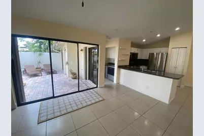 3090 S Oakland Forest Drive #1901, Oakland Park, FL 33309 - Photo 3