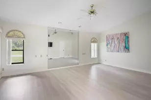 7003 Golf Pointe Cir, Tamarac, FL 33321 - Photo 19