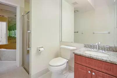 7003 Golf Pointe Circle, Tamarac, FL 33321 - Photo 25