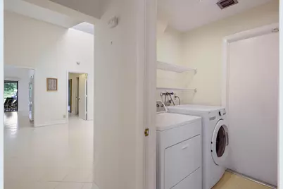 7003 Golf Pointe Circle, Tamarac, FL 33321 - Photo 27