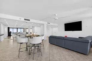 4200 N Ocean Dr, Singer Island, FL 33404 - Photo 11