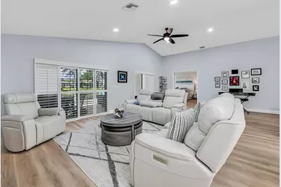 8184 Florenza Drive, Boynton Beach, FL 33472 - Photo 7