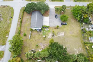 4647 Marguerita St, West Palm Beach, FL 33417 - Photo 3
