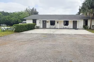 4647 Marguerita St, West Palm Beach, FL 33417 - Photo 1