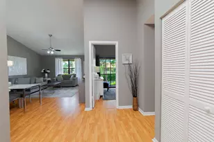 13115 Belhaven Ct, Wellington, FL 33414 - Photo 5