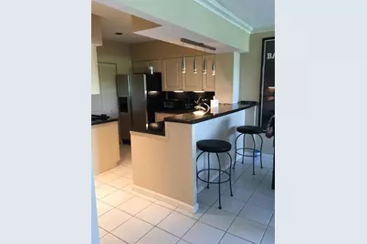 19249 Sabal Lake Drive, Boca Raton, FL 33434 - Photo 5