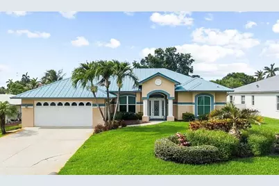 512 SW South Carolina Drive, Stuart, FL 34994 - Photo 1