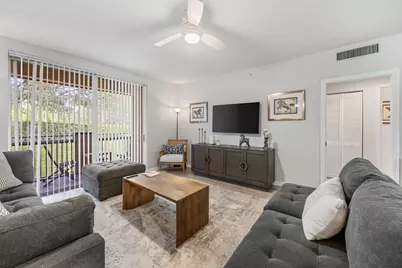 11790 St Andrews Place #203, Wellington, FL 33414 - Photo 9