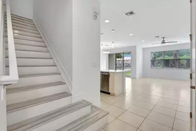 91 Palm Lane, Royal Palm Beach, FL 33411 - Photo 23