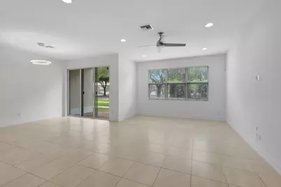 91 Palm Lane, Royal Palm Beach, FL 33411 - Photo 17