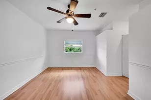 453 NE 1st St, Pompano Beach, FL 33060 - Photo 21