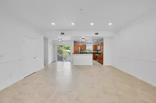 453 NE 1st St, Pompano Beach, FL 33060 - Photo 17