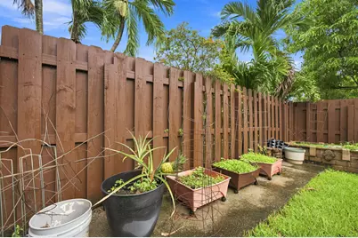 1120 NW 77th Avenue, Plantation, FL 33322 - Photo 29