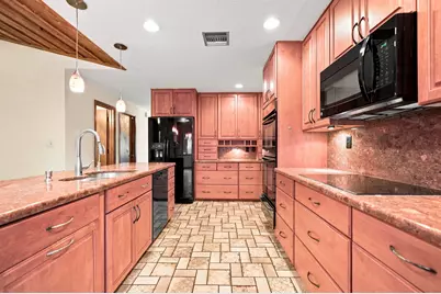 1120 NW 77th Avenue, Plantation, FL 33322 - Photo 11