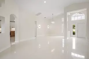11269 Kona Ct S, Boynton Beach, FL 33437 - Photo 3