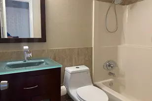 21915 Lake Forest Cir, Boca Raton, FL 33433 - Photo 9