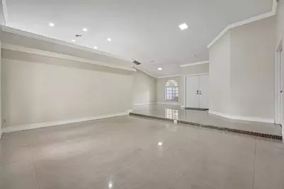 10080 NW 53rd Court, Coral Springs, FL 33076 - Photo 9