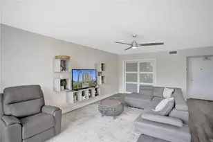 5200 N Ocean Blvd, Lauderdale by the Sea, FL 33308 - Photo 9