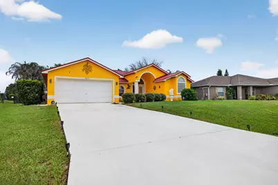 3077 SE Galt, Port Saint Lucie, FL 34984 - Photo 3
