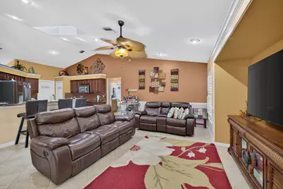 3077 SE Galt, Port Saint Lucie, FL 34984 - Photo 15