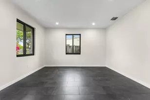 321 NE 59th St, Fort Lauderdale, FL 33334 - Photo 19