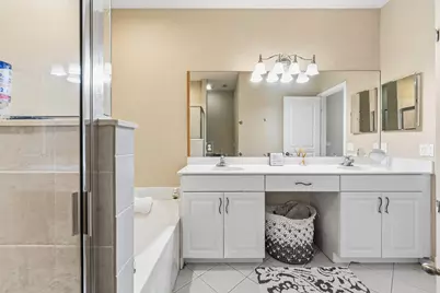624 NE Bent Paddle Lane, Port Saint Lucie, FL 34983 - Photo 19