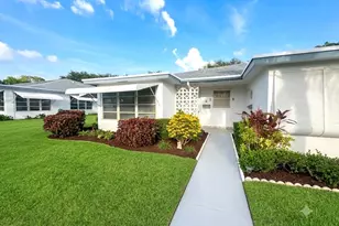 1202 S Drive Cir, Delray Beach, FL 33445 - Photo 1