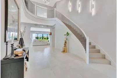 17065 Rainbow Fls Trail, Boca Raton, FL 33496 - Photo 5