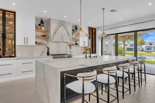 17065 Rainbow Fls Trl, Boca Raton, FL 33496 - Photo 3