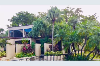 2316 S Cypress Bend Drive #220, Pompano Beach, FL 33069 - Photo 15