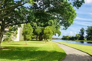 2316 S Cypress Bend Dr, Pompano Beach, FL 33069 - Photo 45