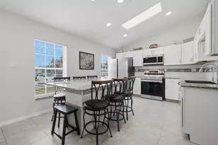 5807 NW Burri Ct, Port Saint Lucie, FL 34986 - Photo 9