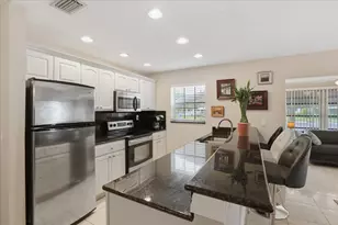 1172 S Drive Cir, Delray Beach, FL 33445 - Photo 5