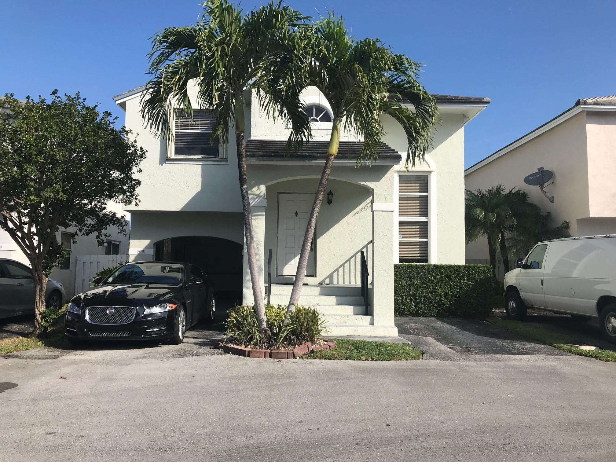 9925 NW 9th Ct - 9925 NW 9th Ct, Plantation, FL 33324 Luxury Property | Jose Angel Pina