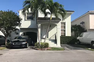 9925 NW 9th Ct, Plantation, FL 33324 - Photo 1