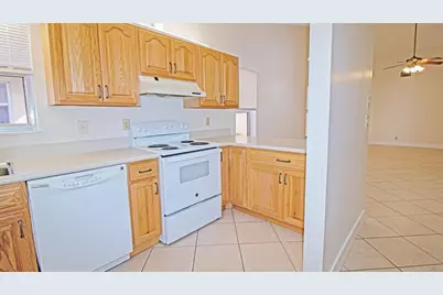 8883 SE Hobe Ridge Avenue SE, Hobe Sound, FL 33455 - Photo 5