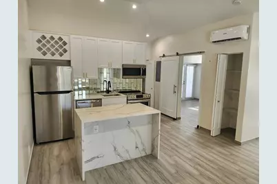315 SW 7th Street #1, Fort Lauderdale, FL 33315 - Photo 9