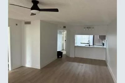 10401 W Broward Boulevard #405, Plantation, FL 33324 - Photo 3