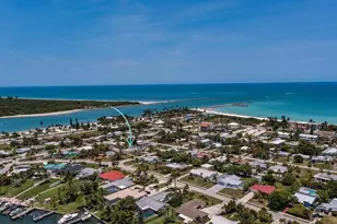 1706 St Lucie Ct, Fort Pierce, FL 34949 - Photo 1
