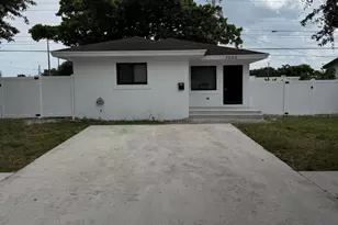 7000 Tyler St, Hollywood, FL 33024 - Photo 1