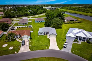 2325 SW Salmon Rd, Port Saint Lucie, FL 34953 - Photo 29