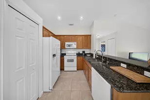 2325 SW Salmon Rd, Port Saint Lucie, FL 34953 - Photo 11
