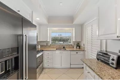 68 Yacht Club Drive #20, North Palm Beach, FL 33408 - Photo 13