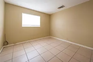 930 Mandarin Isle, Fort Lauderdale, FL 33315 - Photo 15