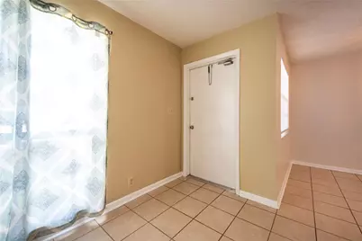 930 Mandarin Isle, Fort Lauderdale, FL 33315 - Photo 3