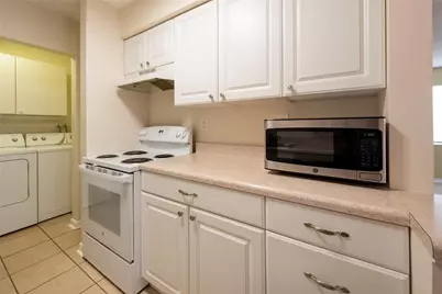 930 Mandarin Isle, Fort Lauderdale, FL 33315 - Photo 13